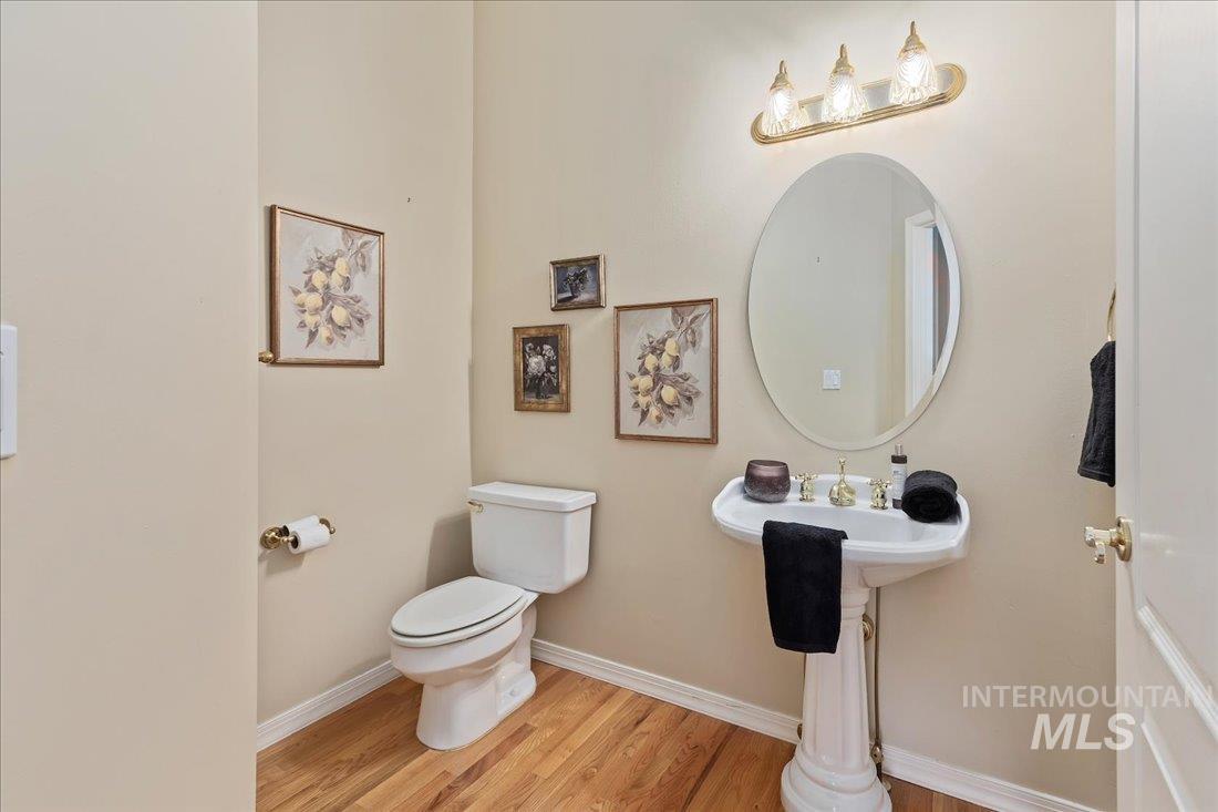 1250 S River Flow Way