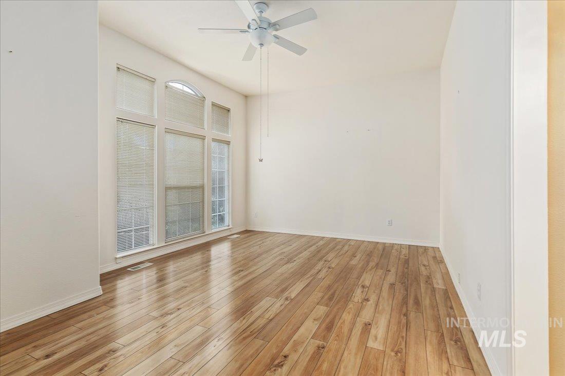 1250 S River Flow Way