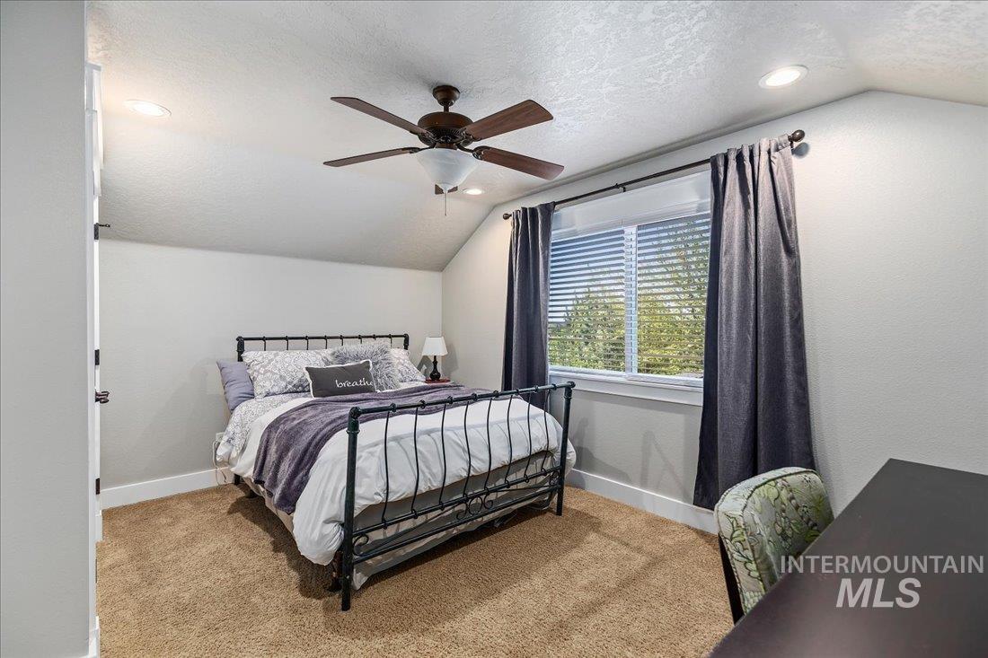 4951 N Red Hills Ave