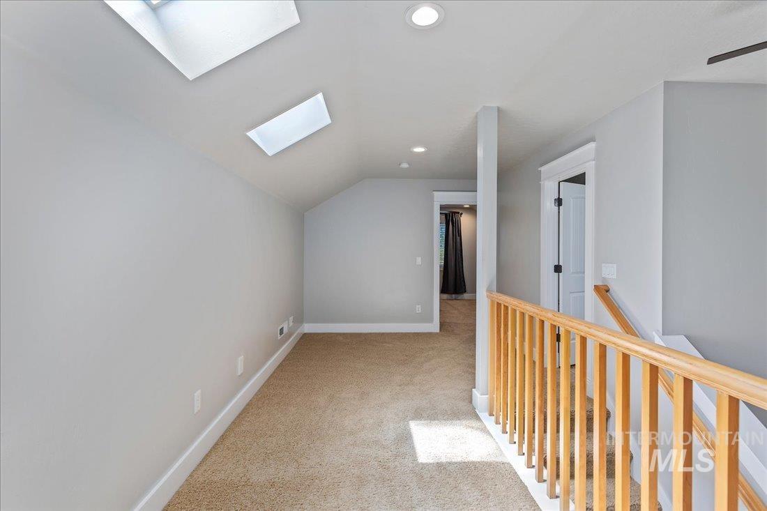 4951 N Red Hills Ave