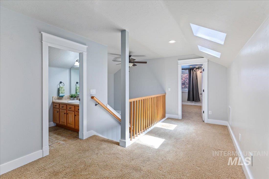 4951 N Red Hills Ave