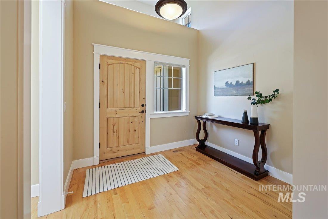 4871 N Red Hills Ave