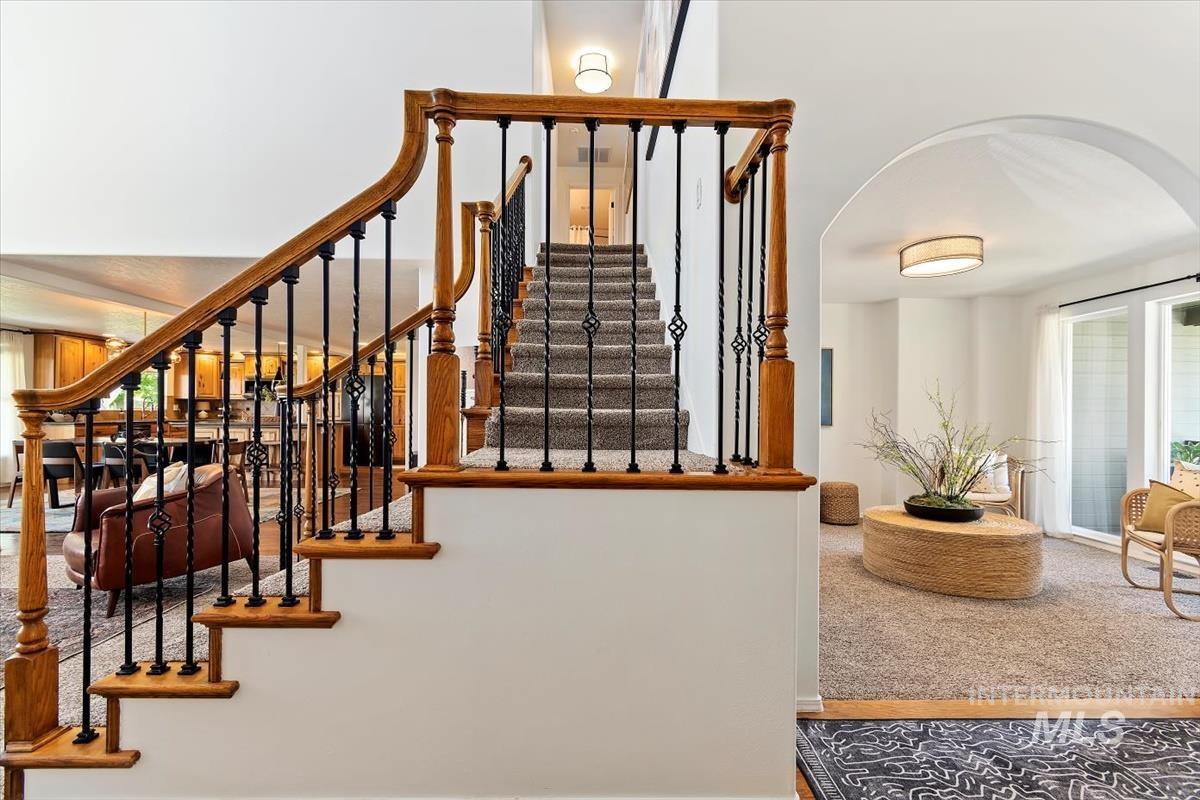 511 Keogh Ln