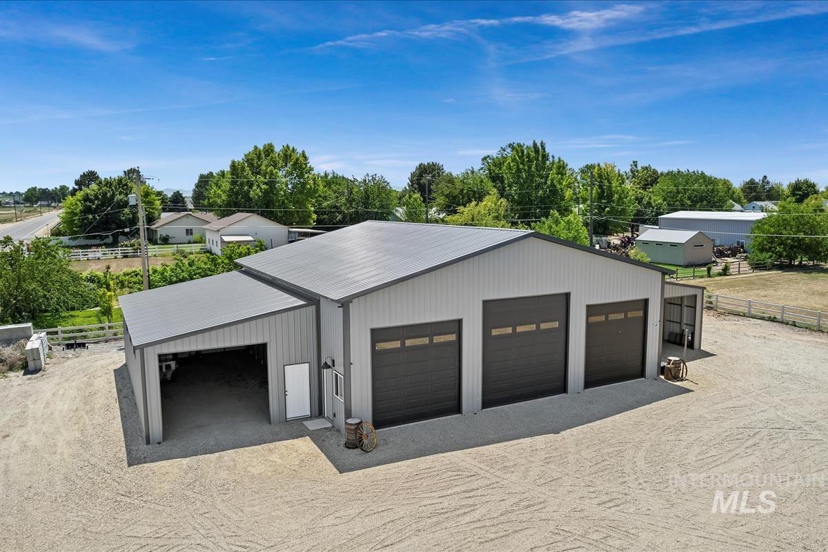 511 Keogh Ln