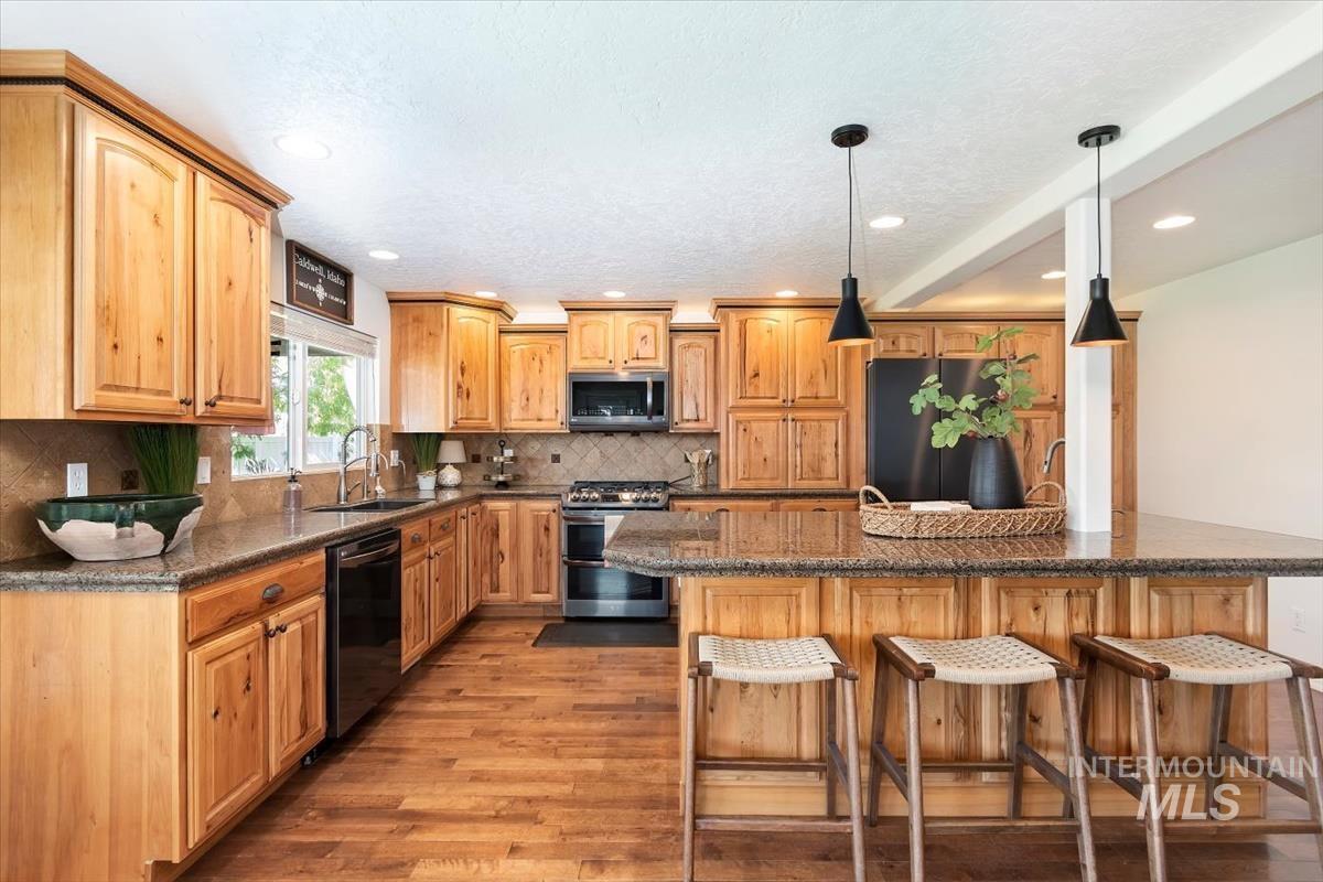 511 Keogh Ln