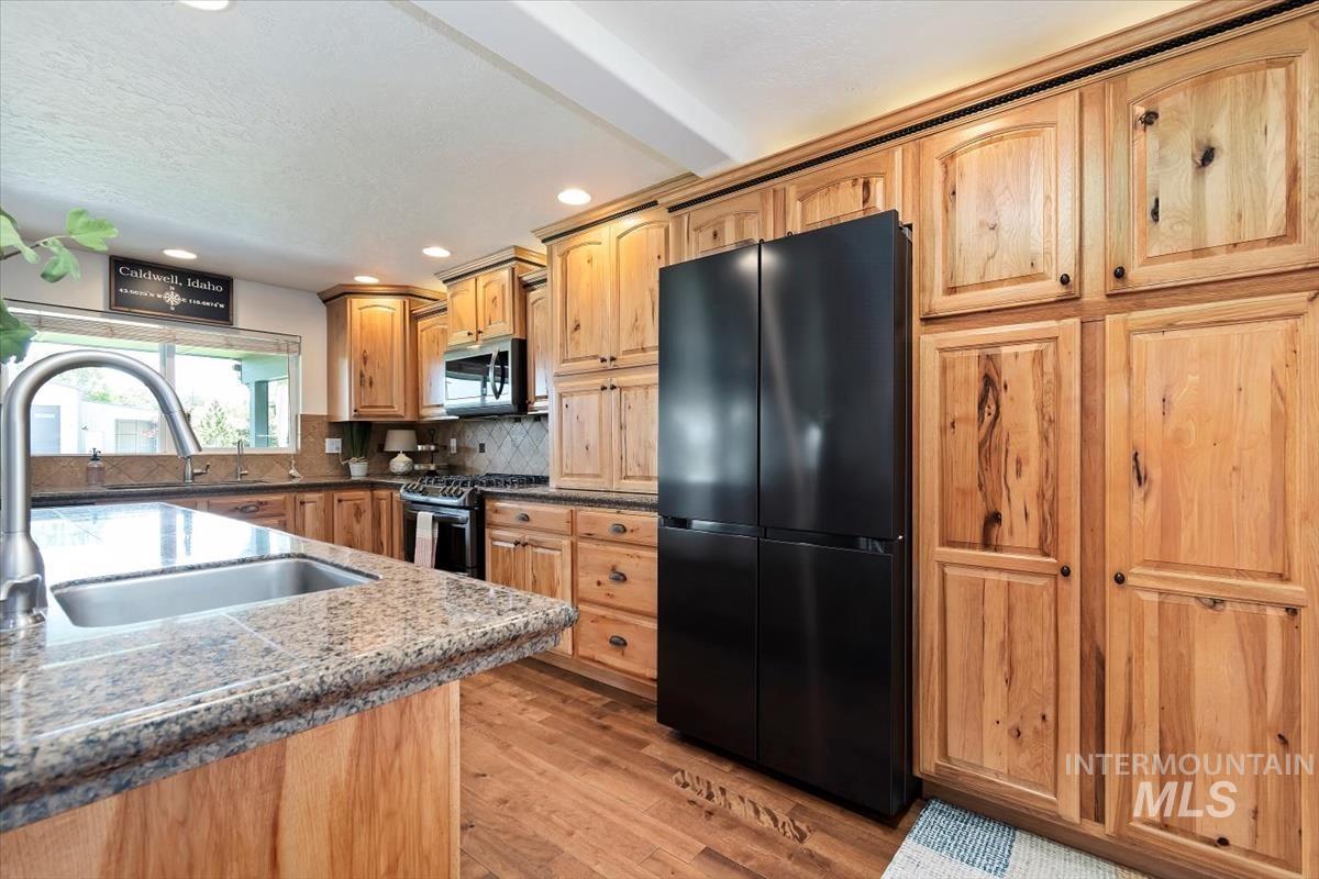 511 Keogh Ln