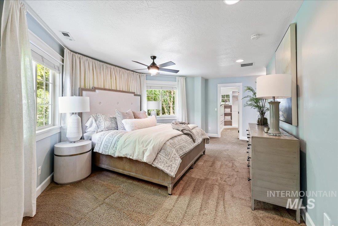 1200 E Covey Run Court