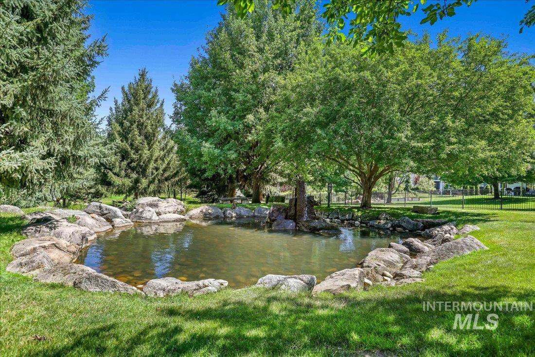 1200 E Covey Run Court