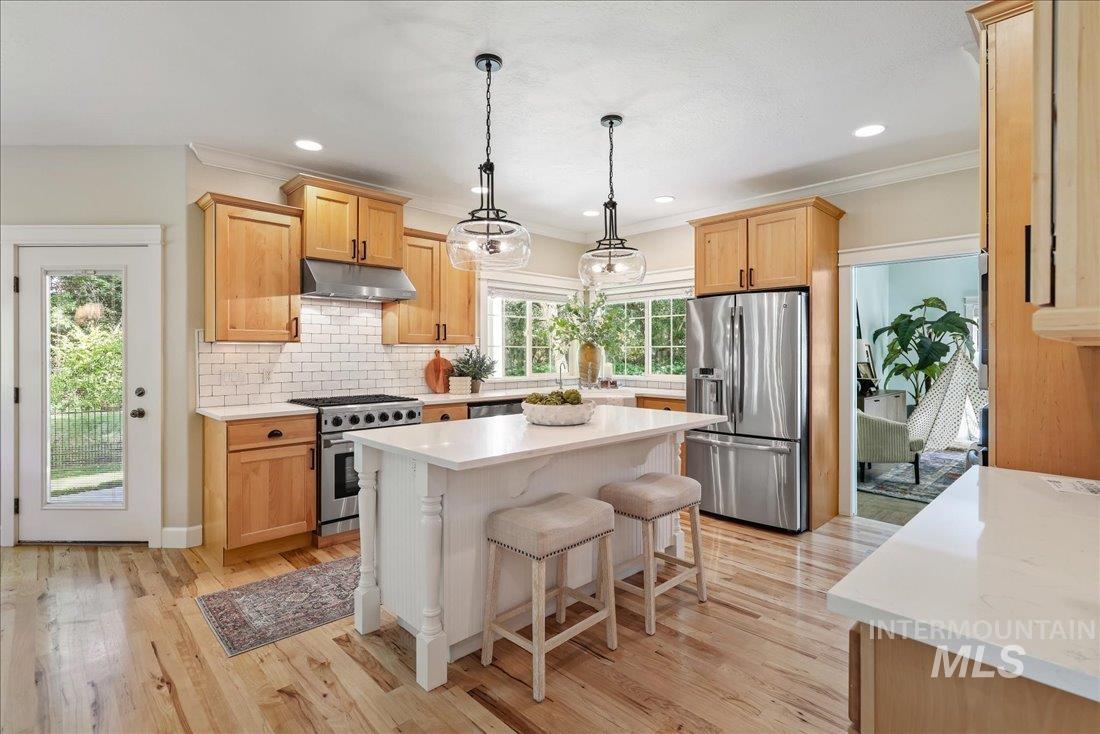 1200 E Covey Run Court