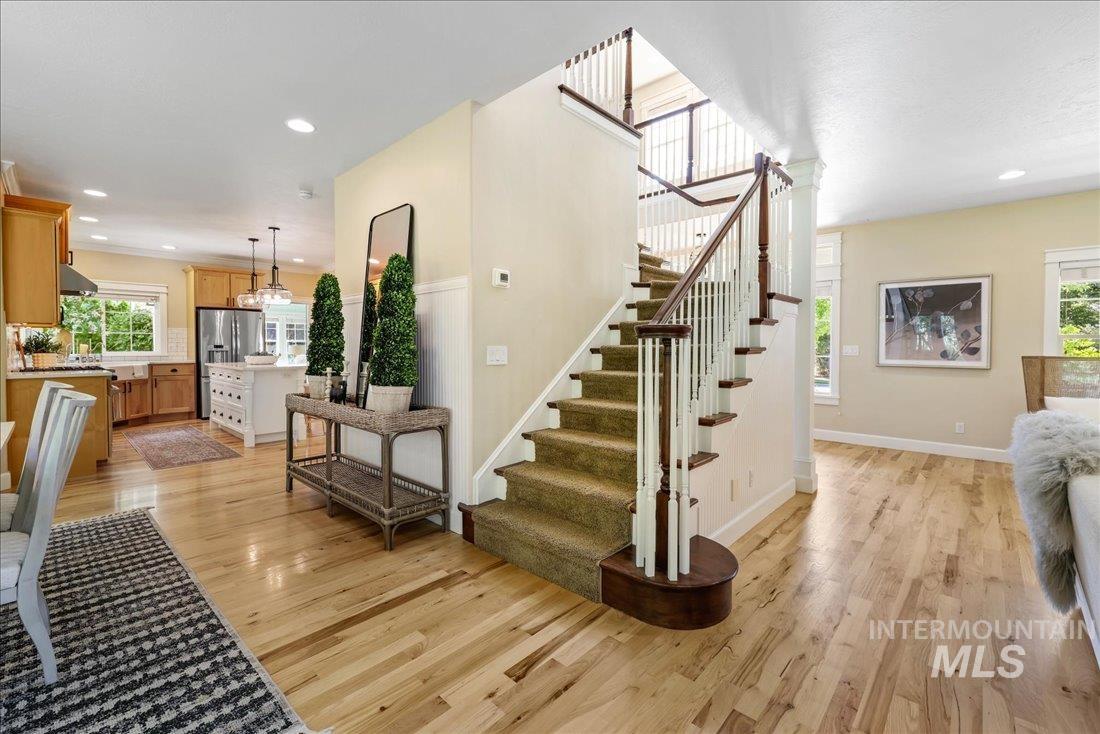 1200 E Covey Run Court