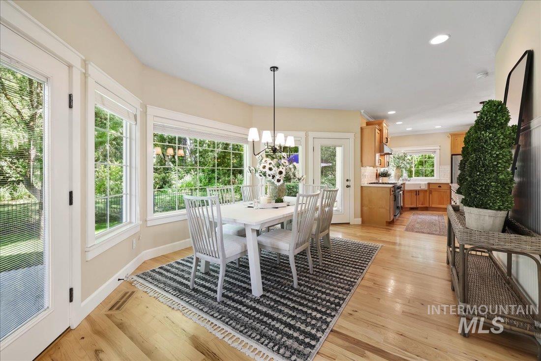 1200 E Covey Run Court