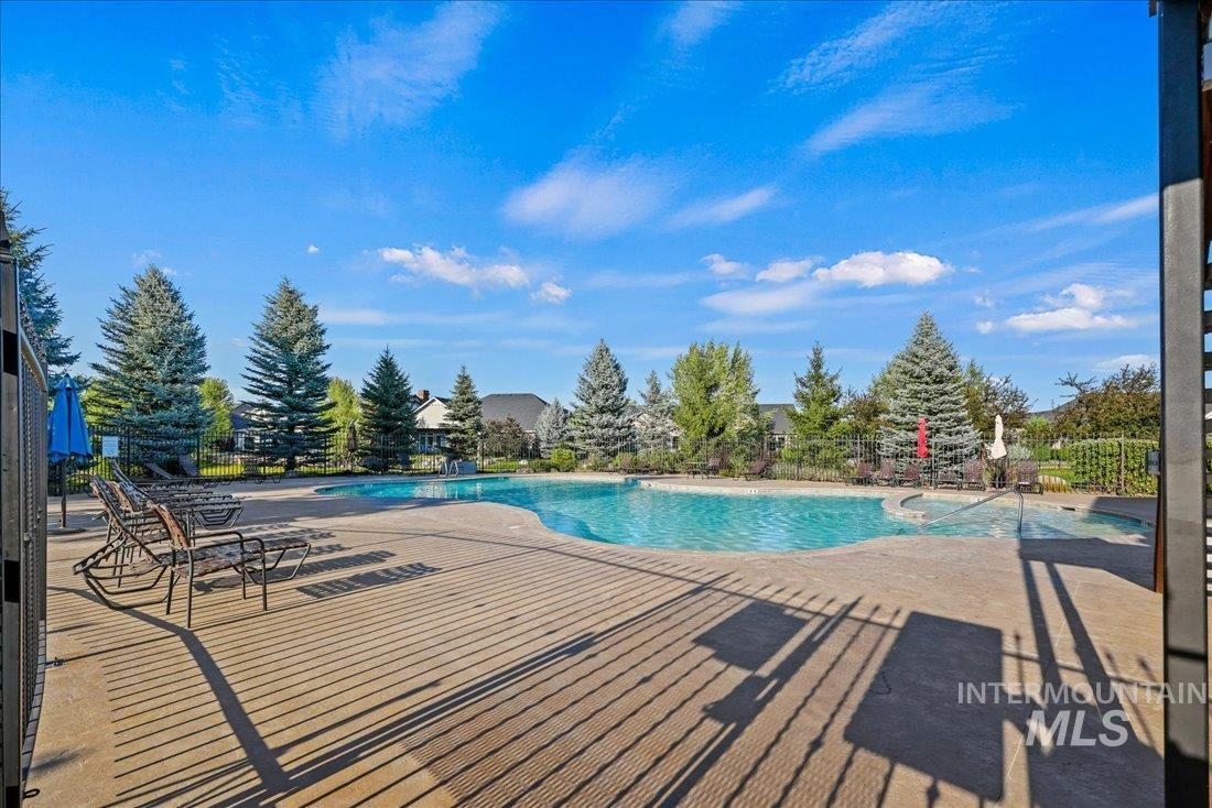 751 S Mace Ranch Way