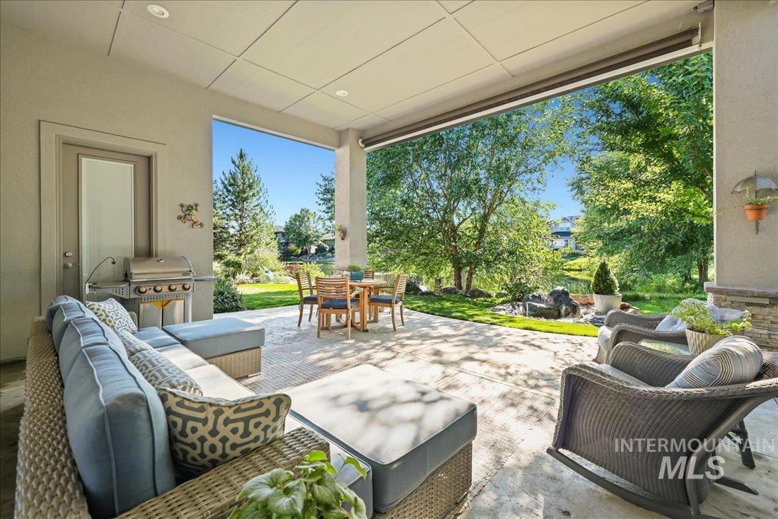 751 S Mace Ranch Way