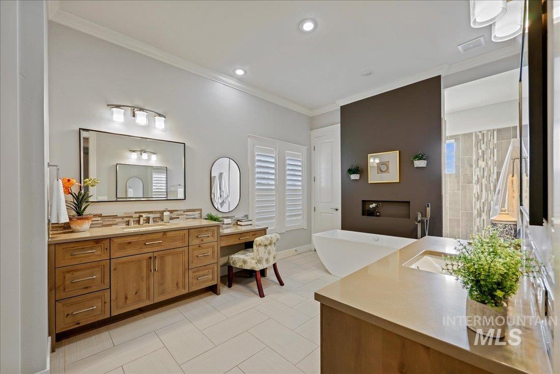 751 S Mace Ranch Way