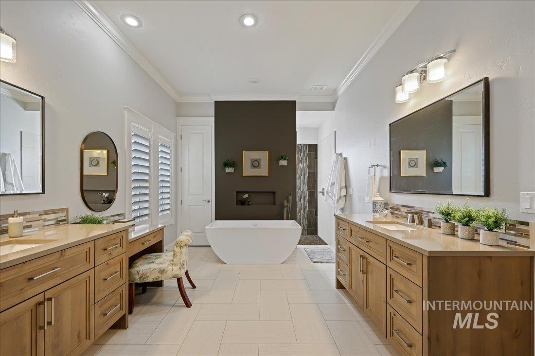 751 S Mace Ranch Way