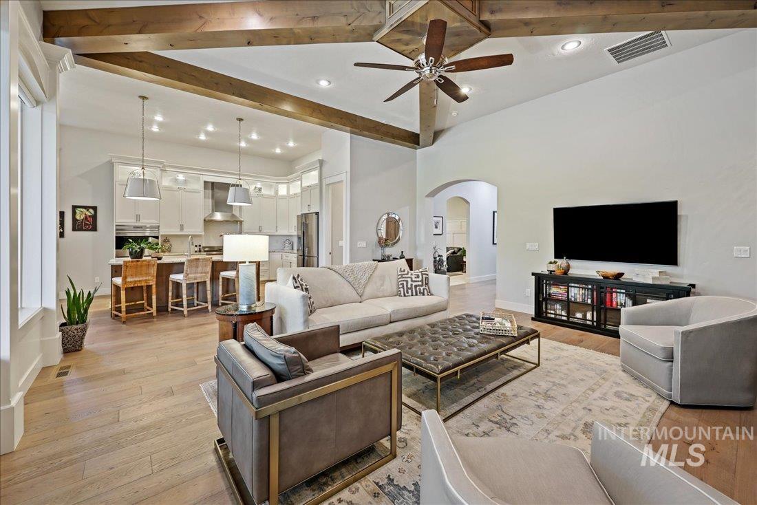 751 S Mace Ranch Way