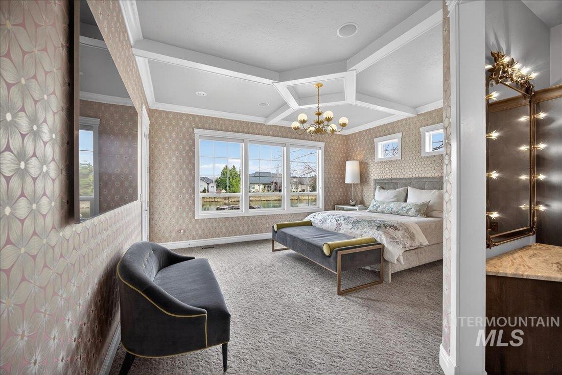 754 S Lone Hollow Way