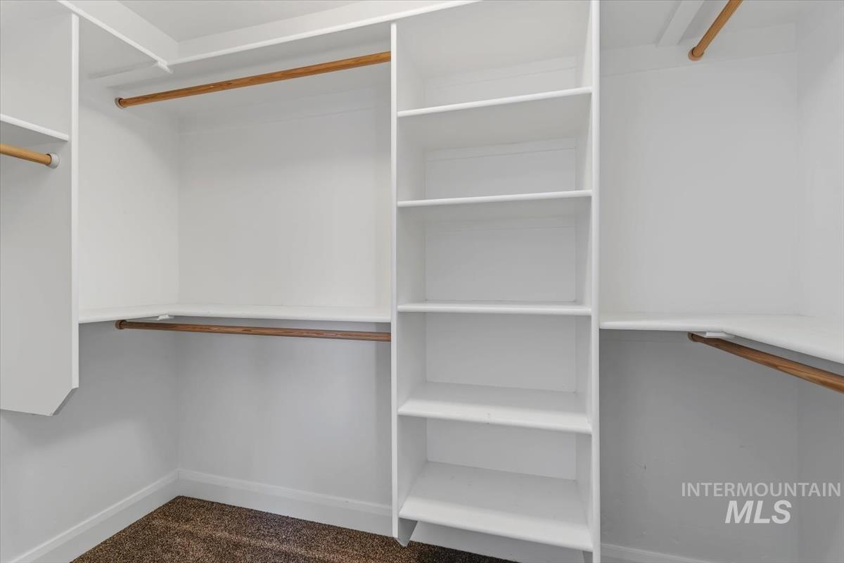 584 N Synergy Way