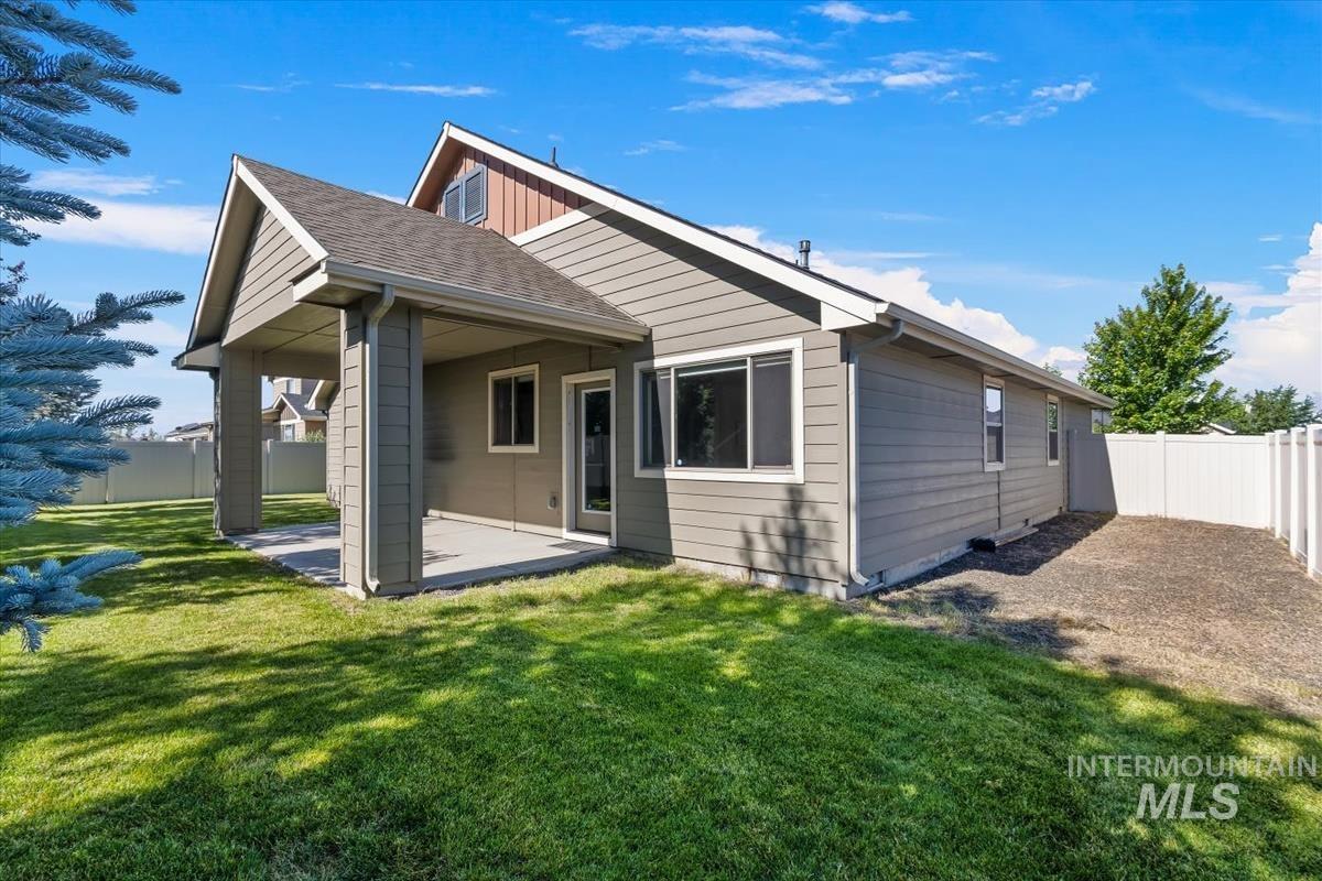 584 N Synergy Way
