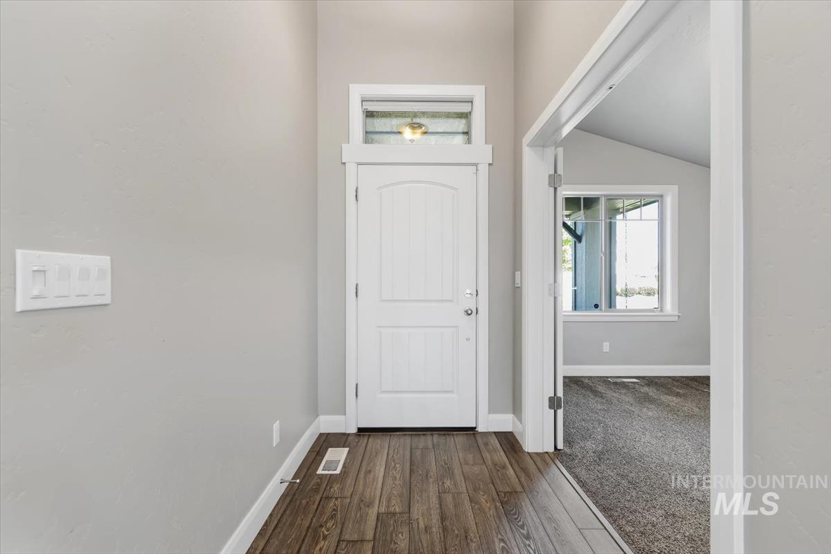 584 N Synergy Way