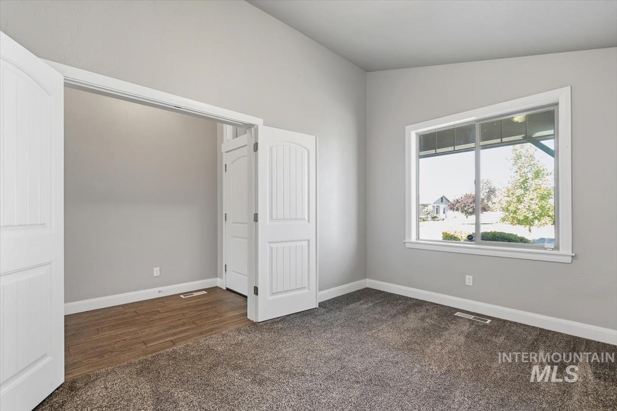 584 N Synergy Way