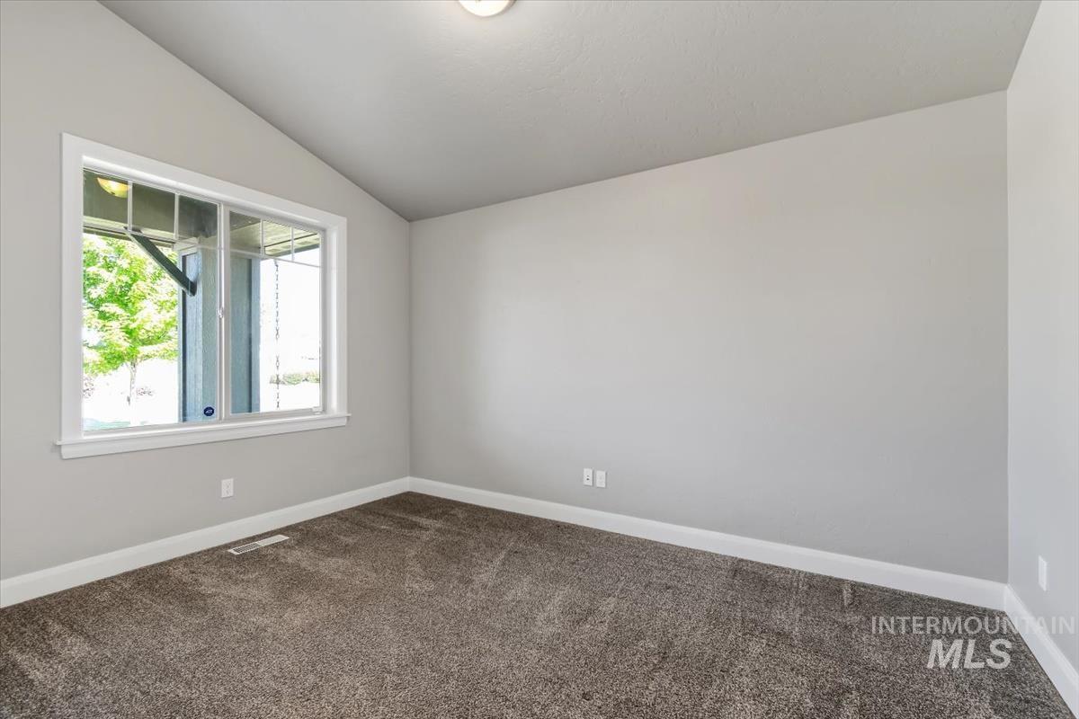 584 N Synergy Way