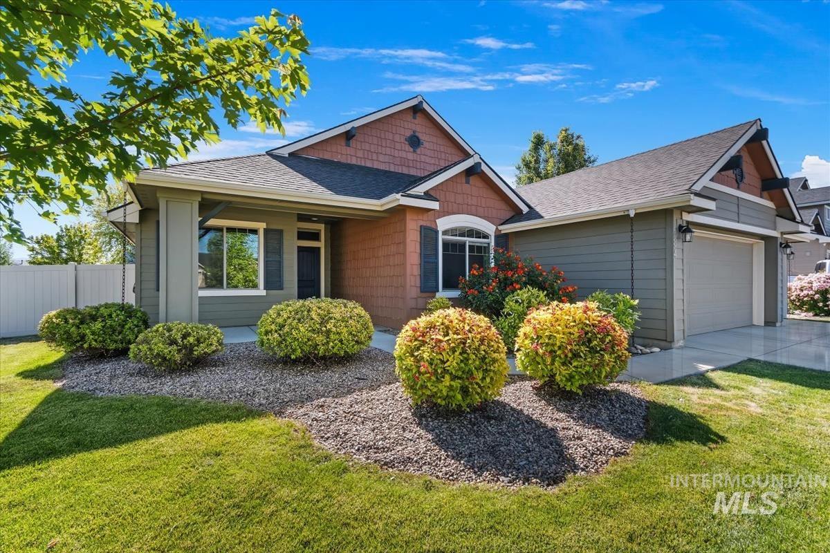 584 N Synergy Way