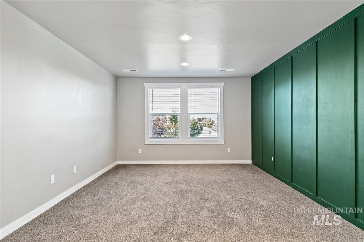 12534 W Oneida St.