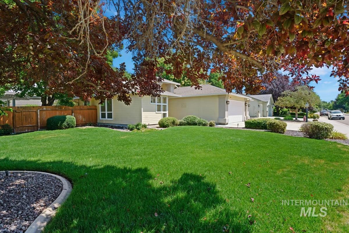 1468 E Bishop Dr.
