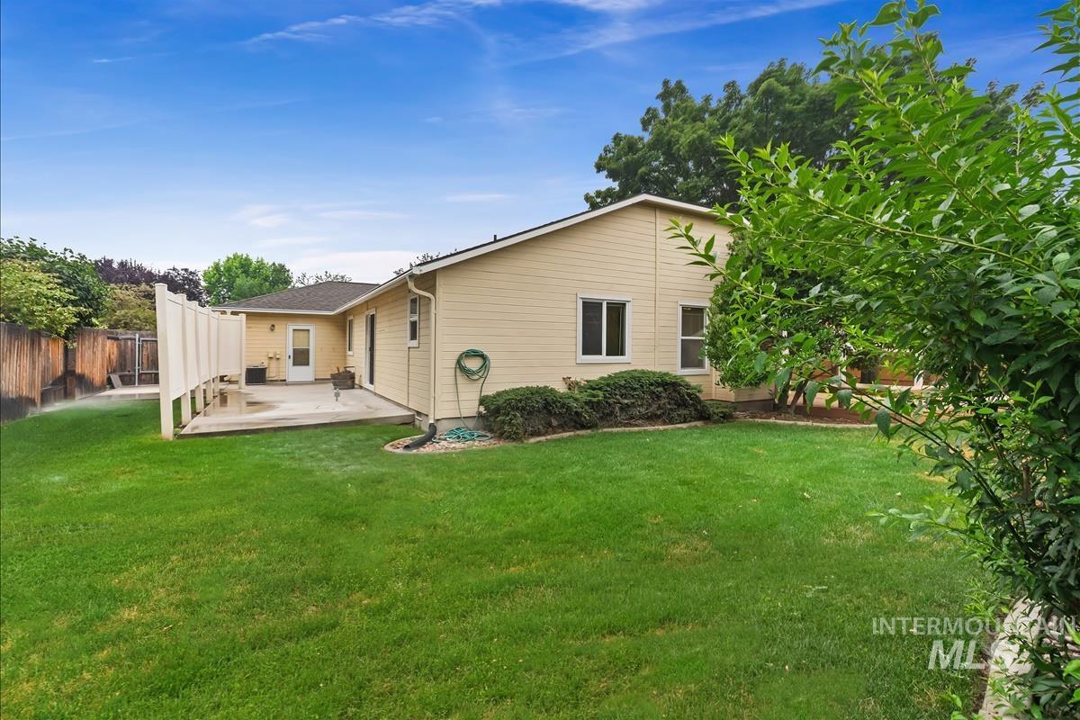 1468 E Bishop Dr.