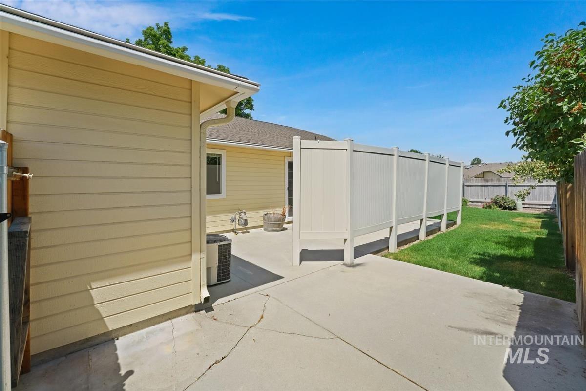 1468 E Bishop Dr.