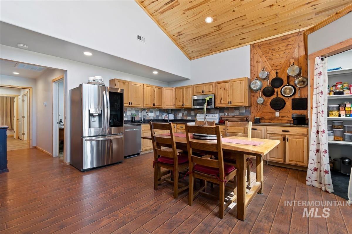 7360 Sage Brush Lane