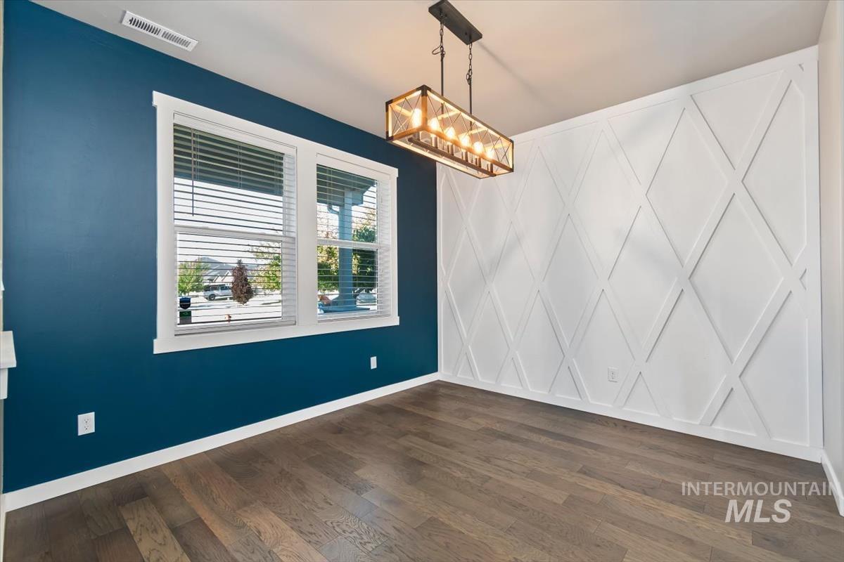 12534 W Oneida St.