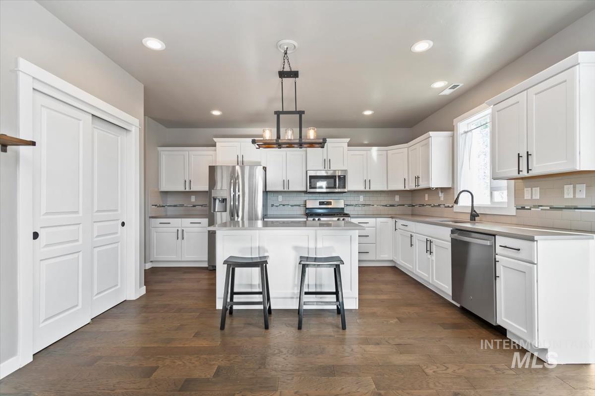 12534 W Oneida St.