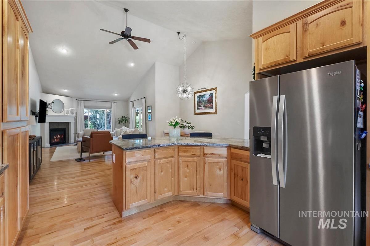 16915 N Darmady Loop