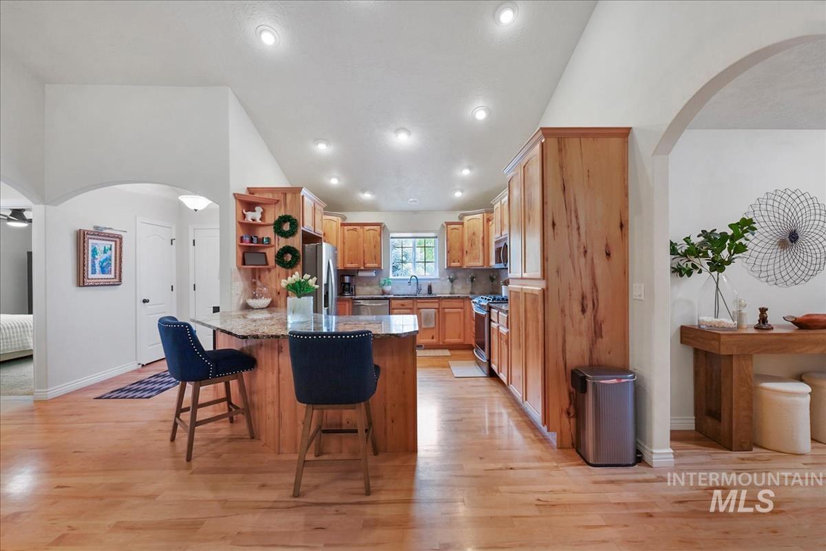 16915 N Darmady Loop