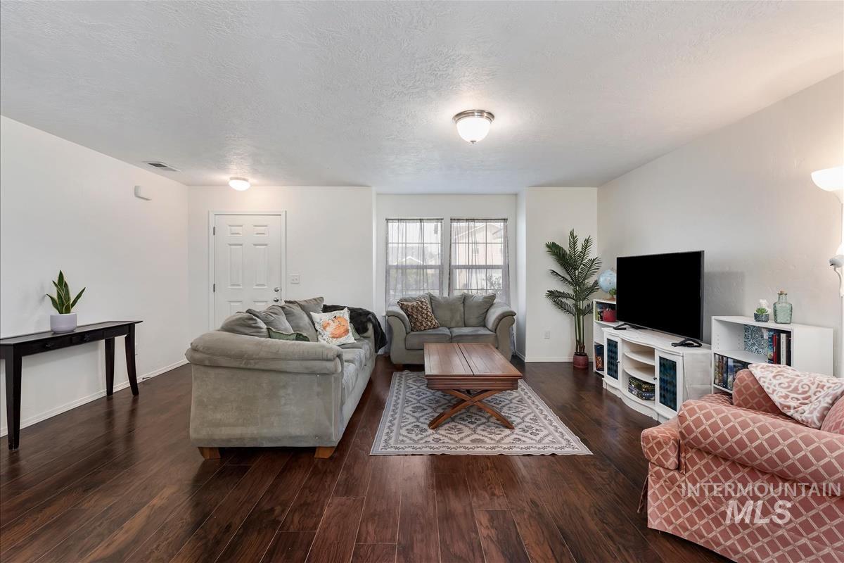 9431 W Idlewood Dr.