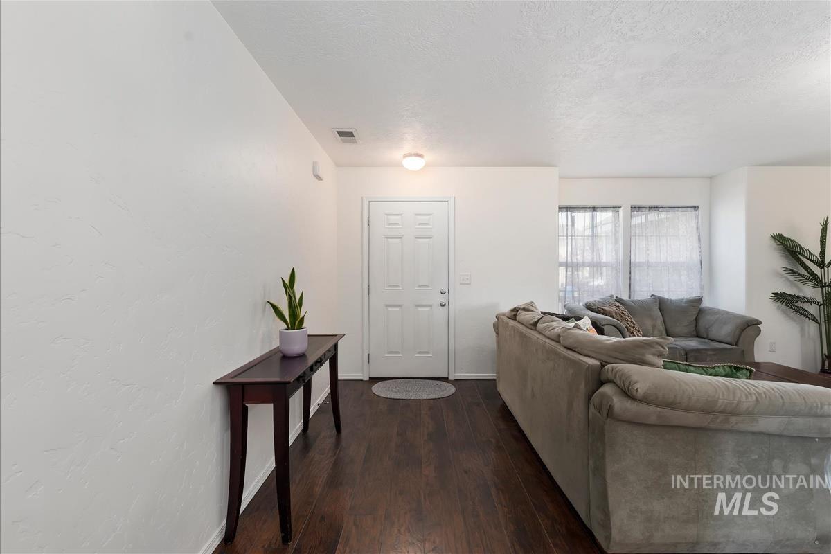 9431 W Idlewood Dr.
