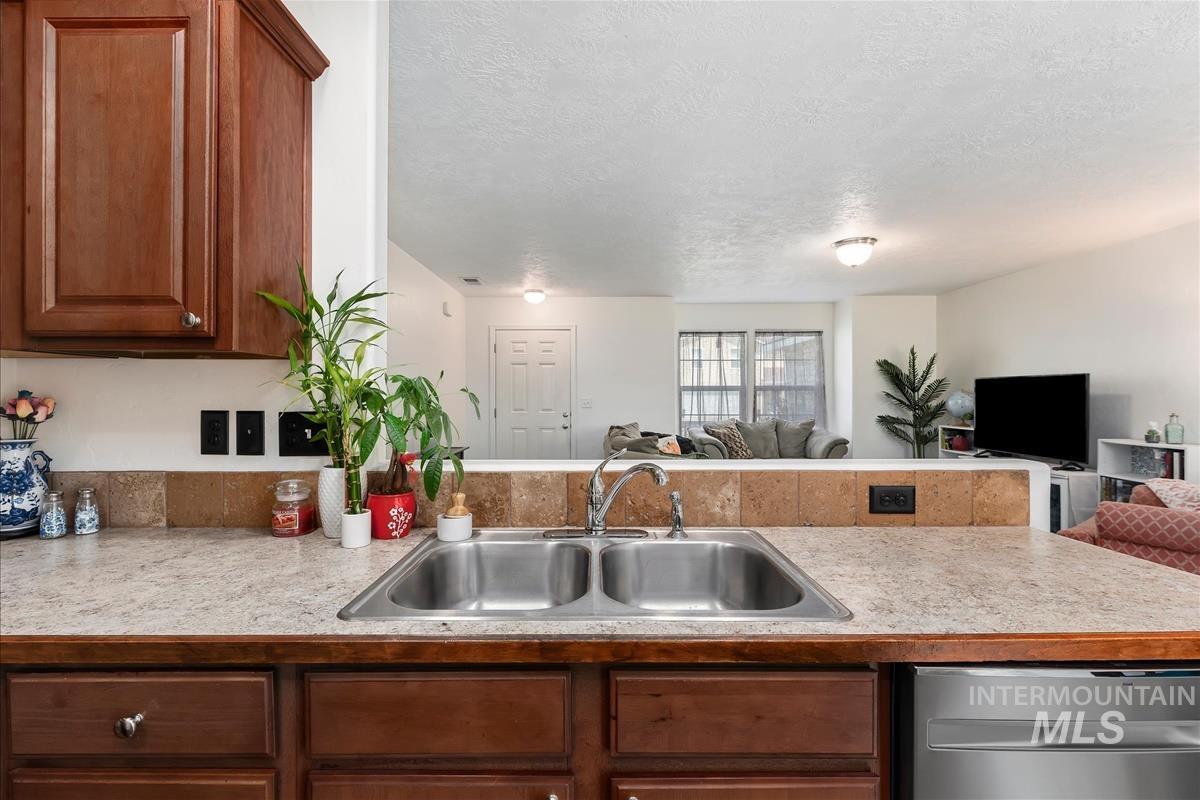 9431 W Idlewood Dr.