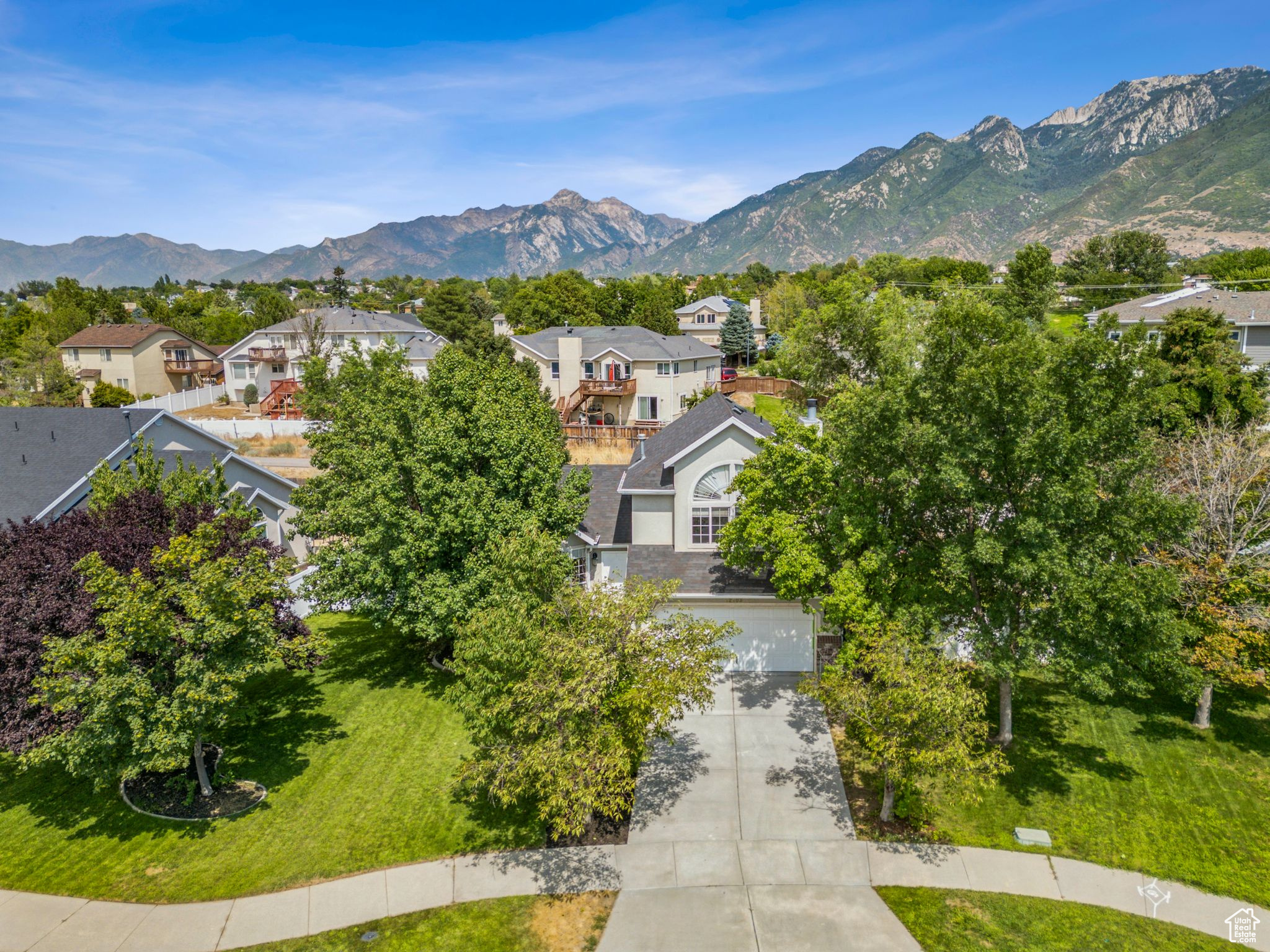 12103 S HERON RIDGE CIR