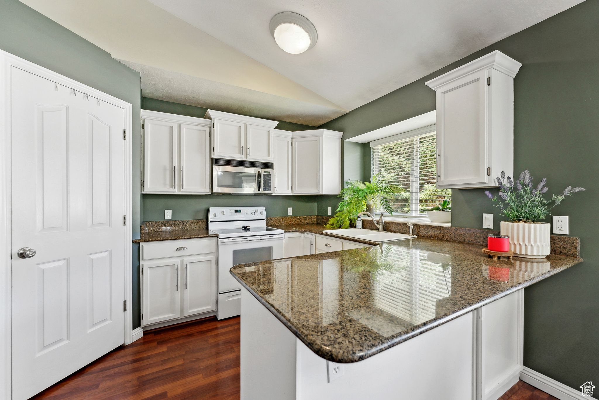 12103 S HERON RIDGE CIR