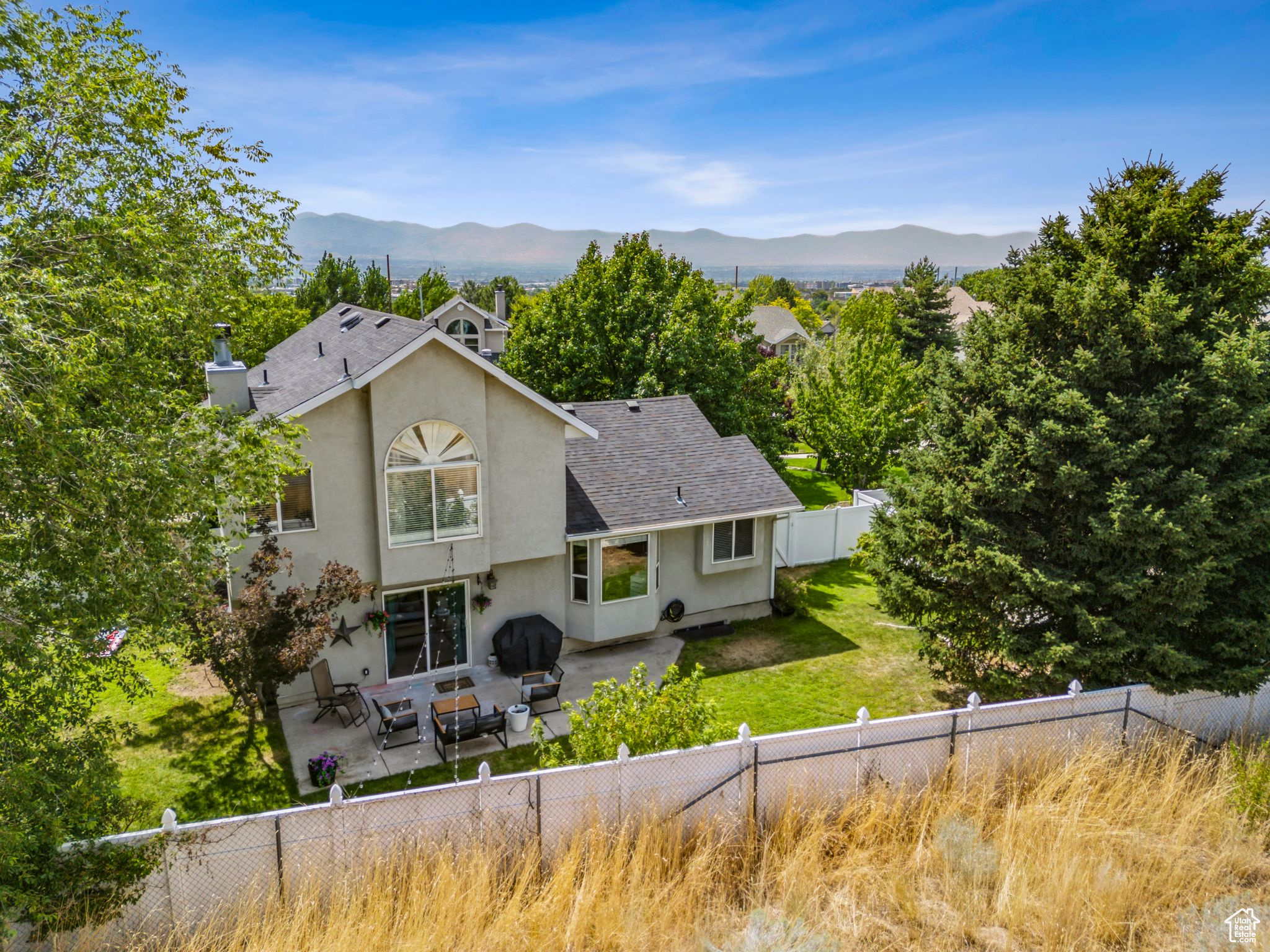 12103 S HERON RIDGE CIR