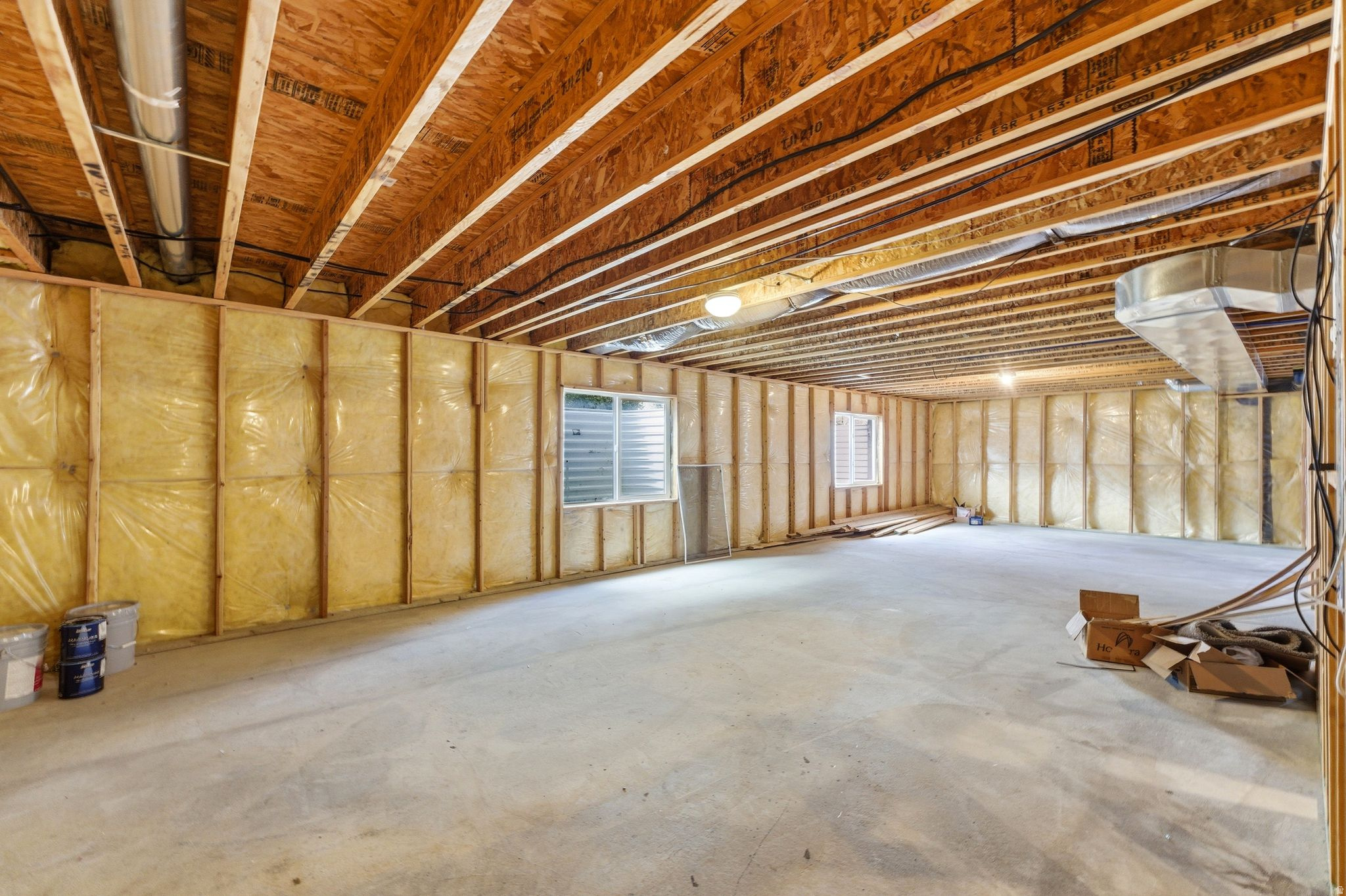 7721 N BRISTLECONE RD