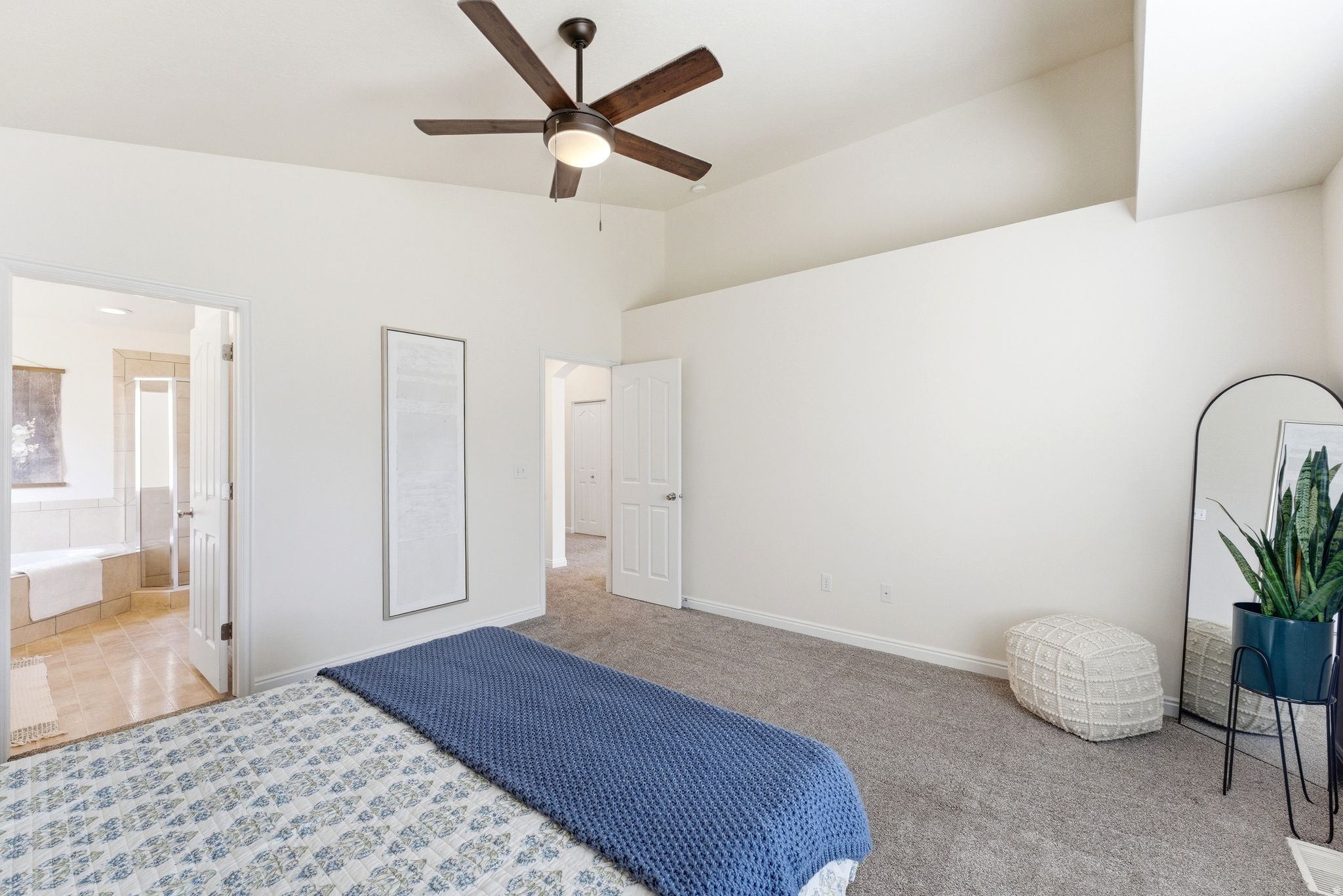 7721 N BRISTLECONE RD