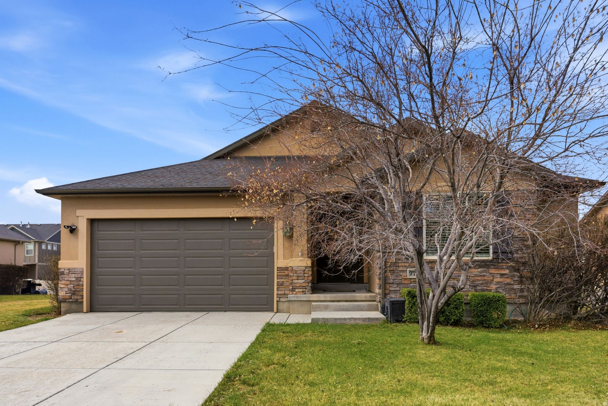 7721 N BRISTLECONE RD