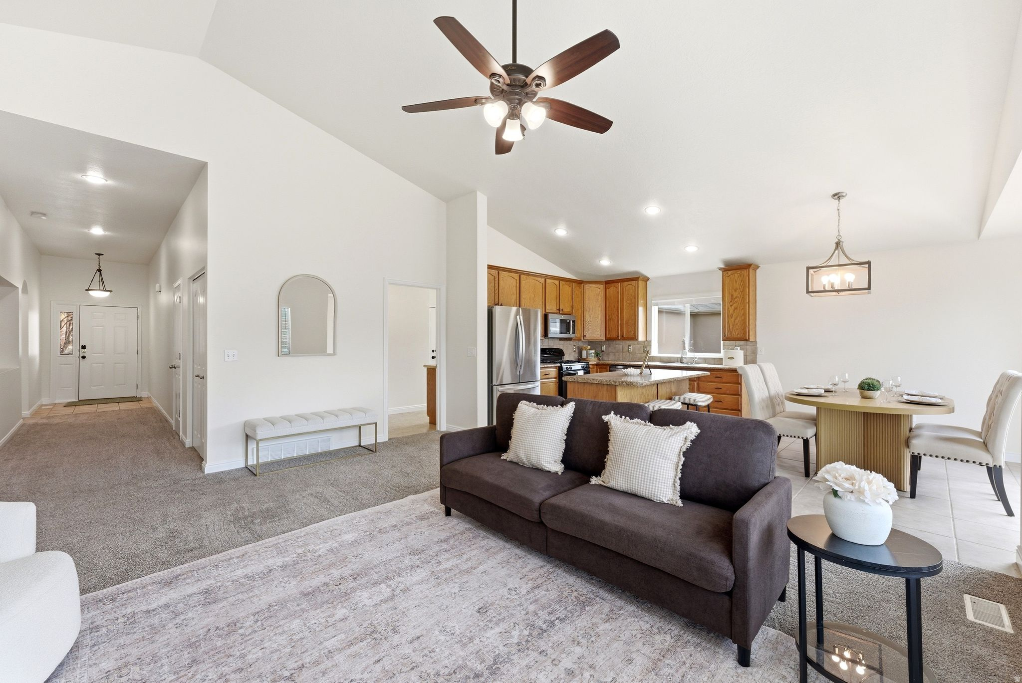 7721 N BRISTLECONE RD