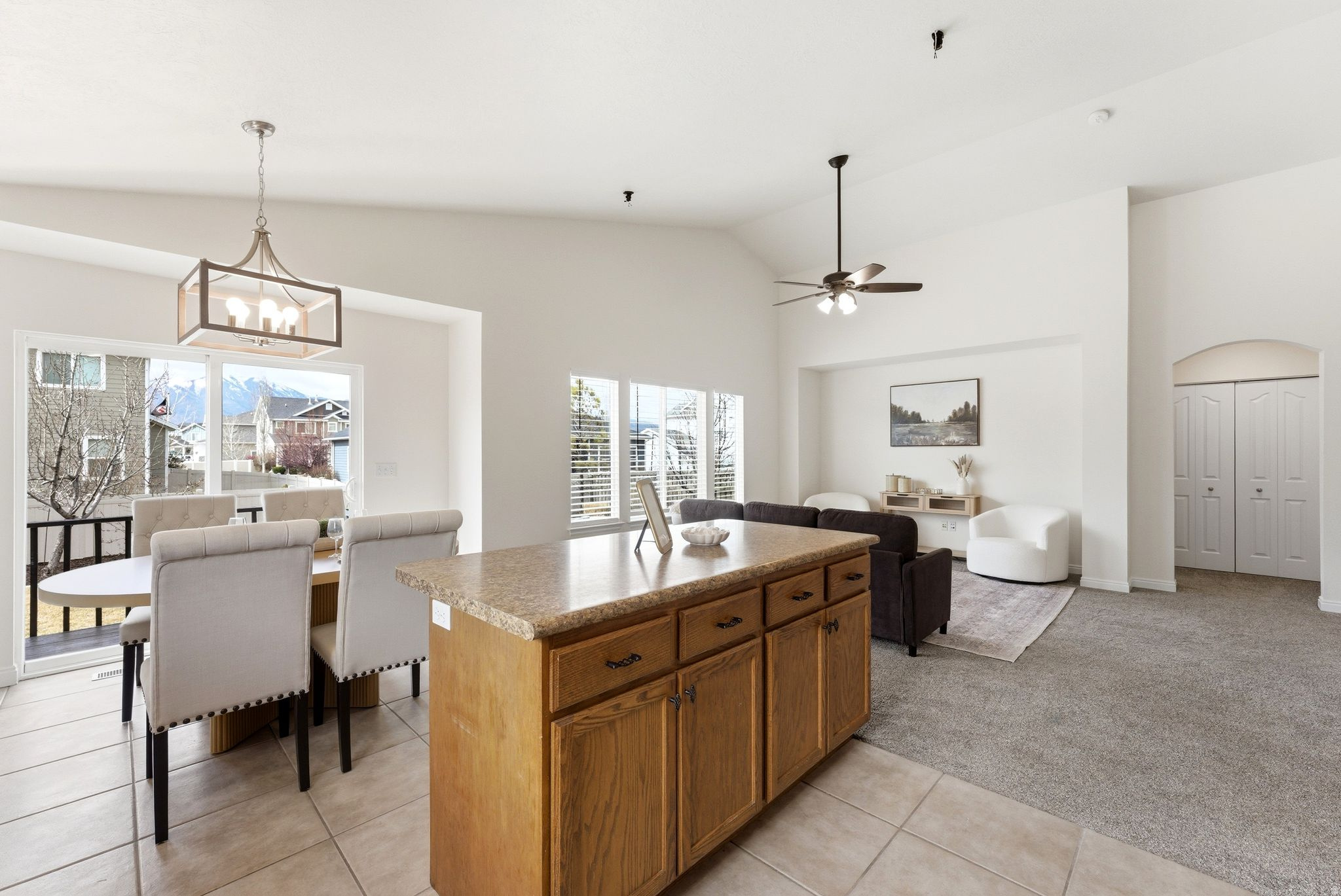 7721 N BRISTLECONE RD