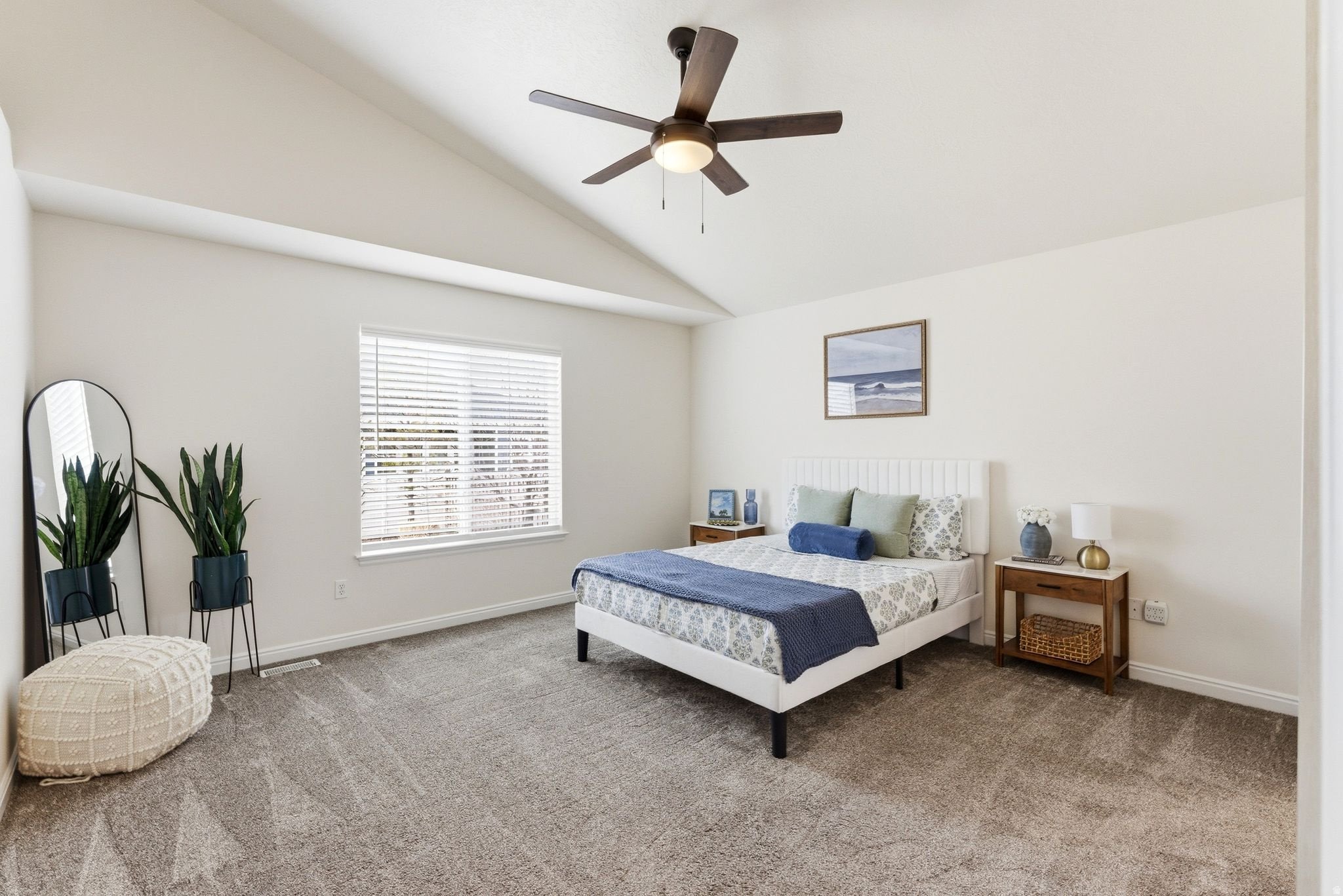 7721 N BRISTLECONE RD