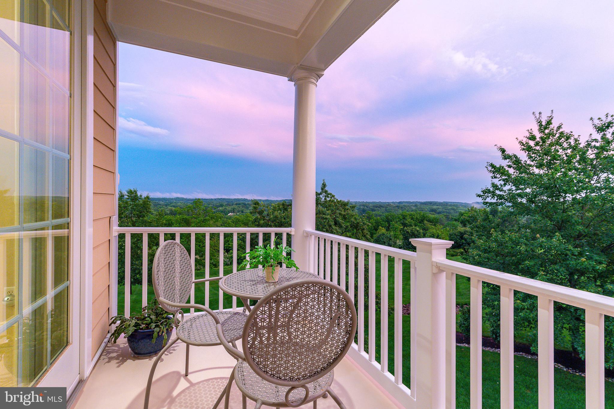 5835 RIDGEVIEW DRIVE