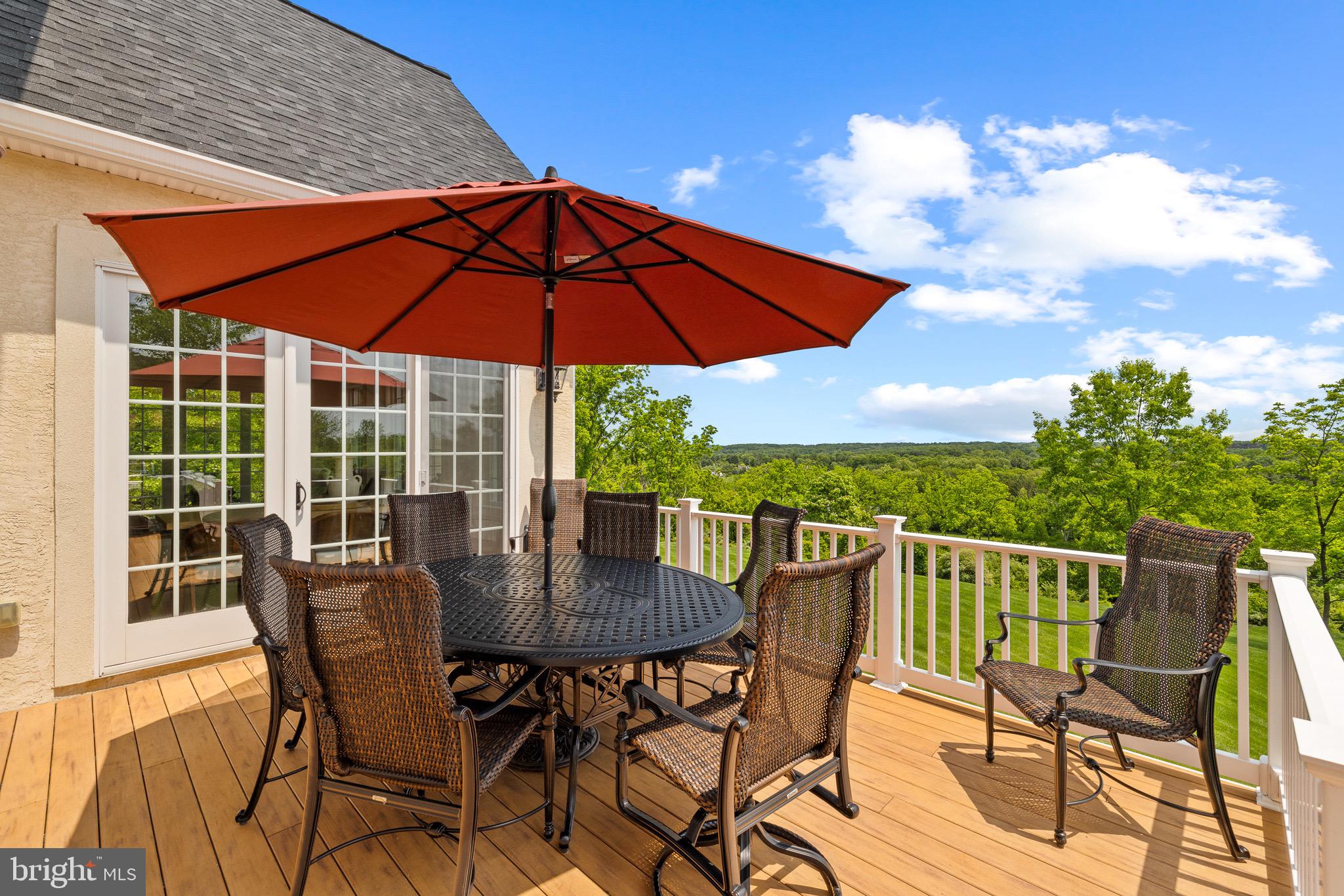 5835 RIDGEVIEW DRIVE